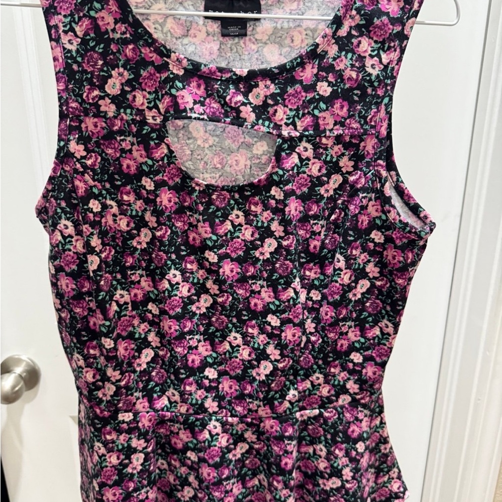 Metaphor Floral Sleeveless Blouse - Pink and Black